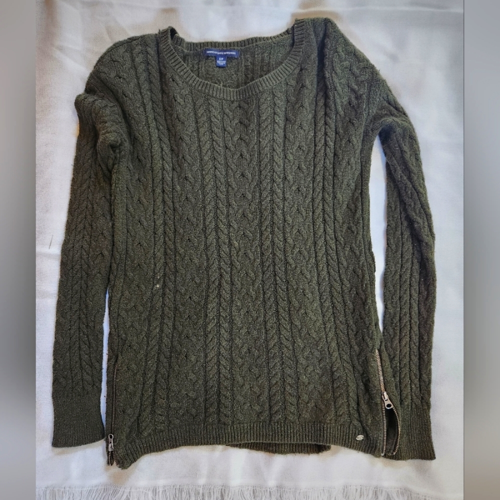 American Eagle Pullover Sweather Sz XS